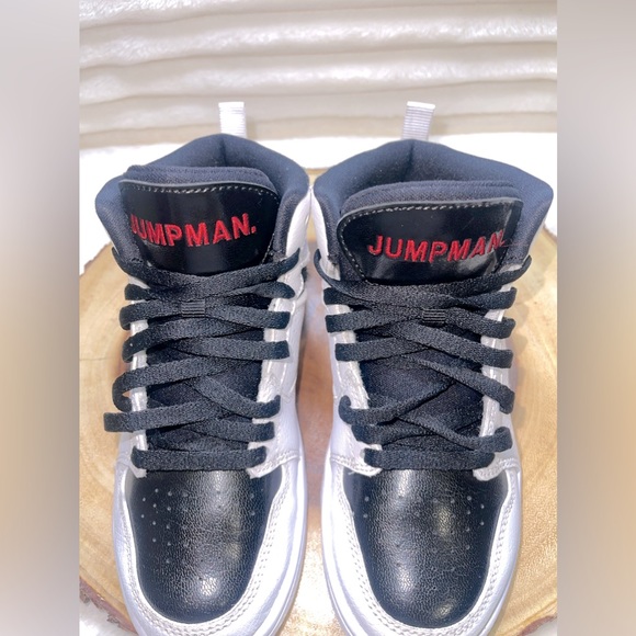 Air Jordan Access Basketball Shoes - Picture 7 of 11